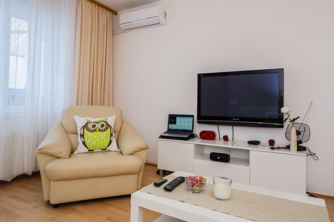 Apartman Lucija คาชเตลา ภายนอก รูปภาพ